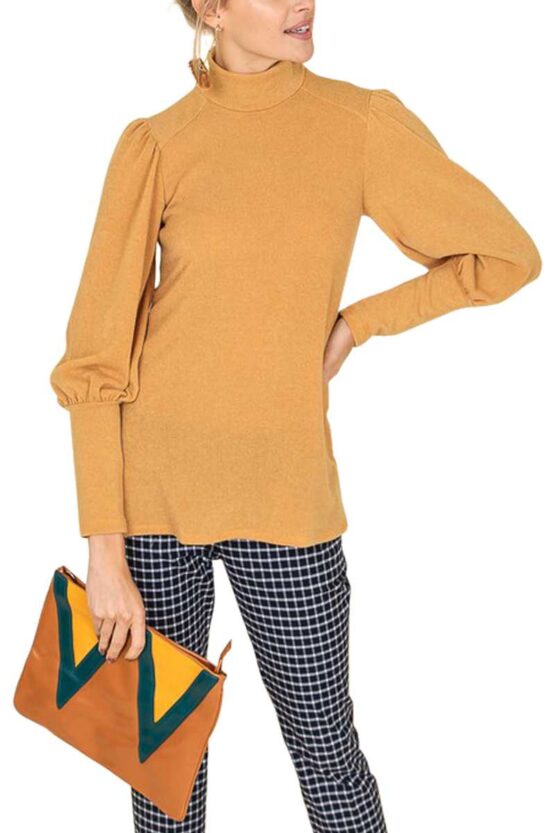 Neck Top  1400